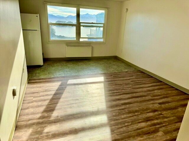 231 Lincoln St, Sitka, AK à vendre - Photo intérieure - Image 3 de 22