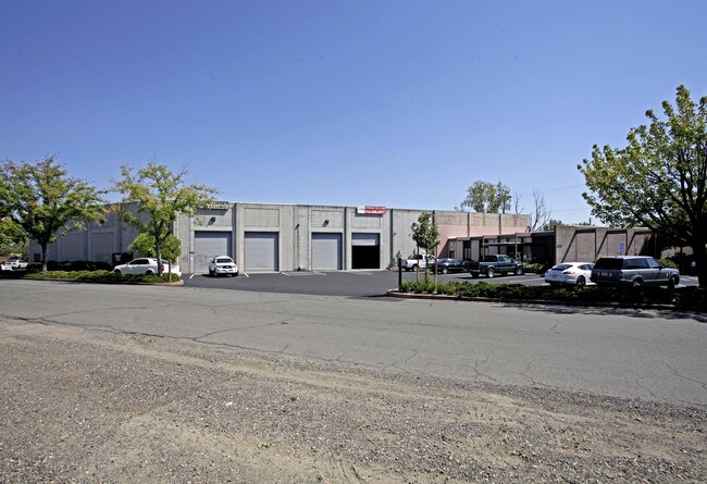 More details for 2660-2680 Albatross Way, Sacramento, CA - Industrial for Sale