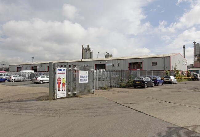 Plus de détails pour Grove Rd, Northfleet - Industriel à louer