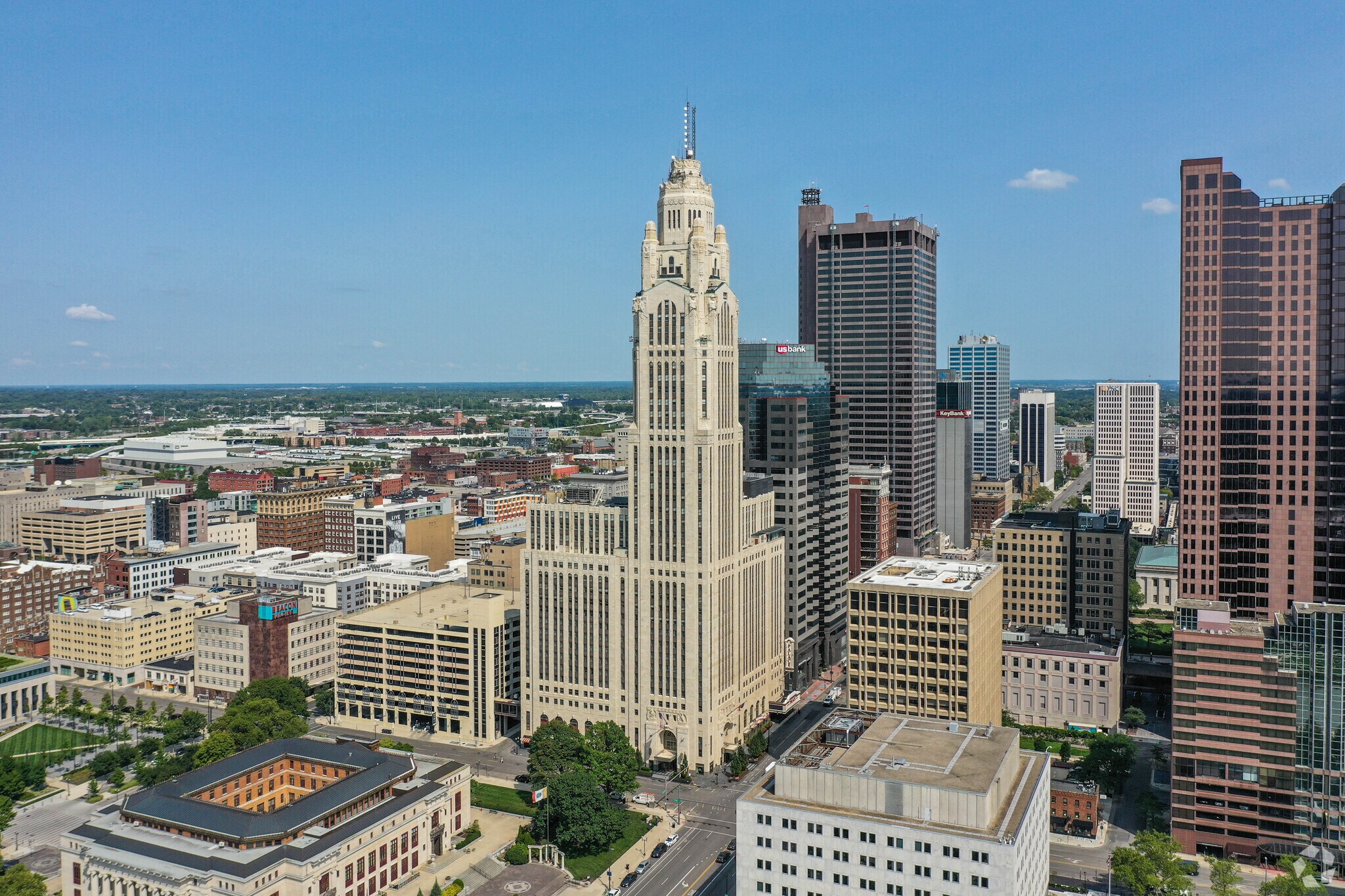 50 W Broad St, Columbus, OH à louer Photo principale- Image 1 de 8