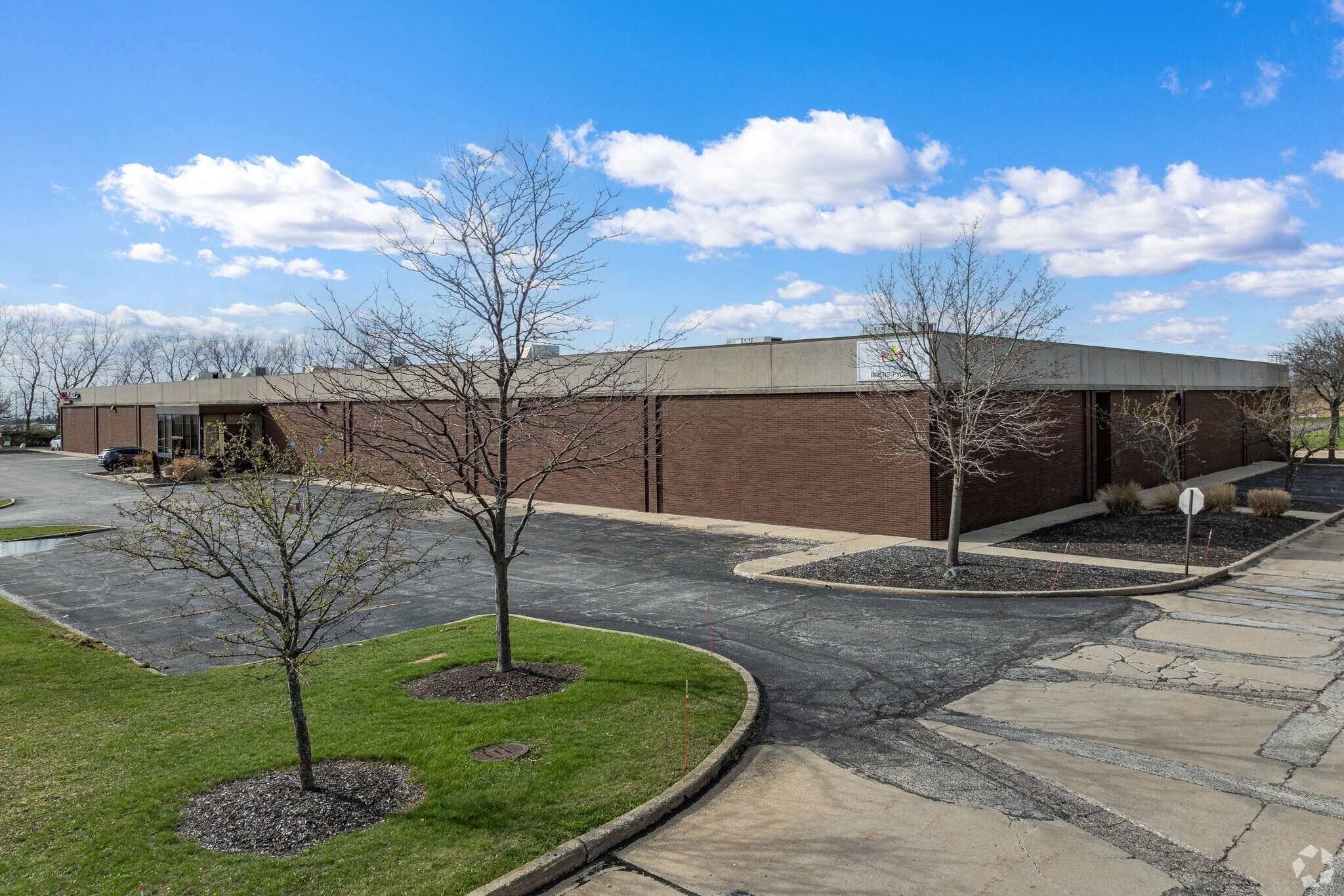23533 Mercantile Rd, Beachwood, OH for lease Building Photo- Image 1 of 13