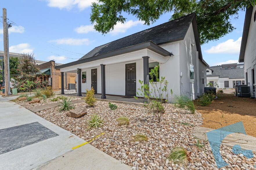 189 Elm St, Lewisville, TX for sale - Building Photo - Image 3 of 14