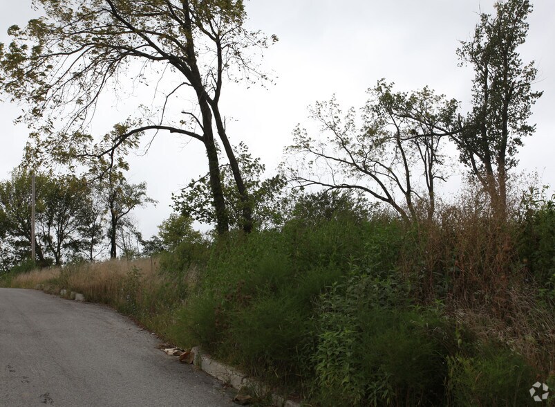 4708 Emery Ave, Kansas City, MO à vendre - Photo du bâtiment - Image 2 de 5