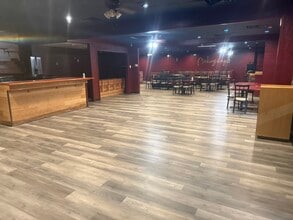 1700 W Park Row Dr, Arlington, TX à louer Photo intérieure- Image 1 de 17