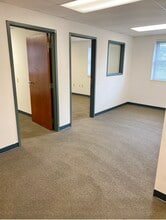 700 Bryden Rd, Columbus, OH for lease Interior Photo- Image 2 of 6