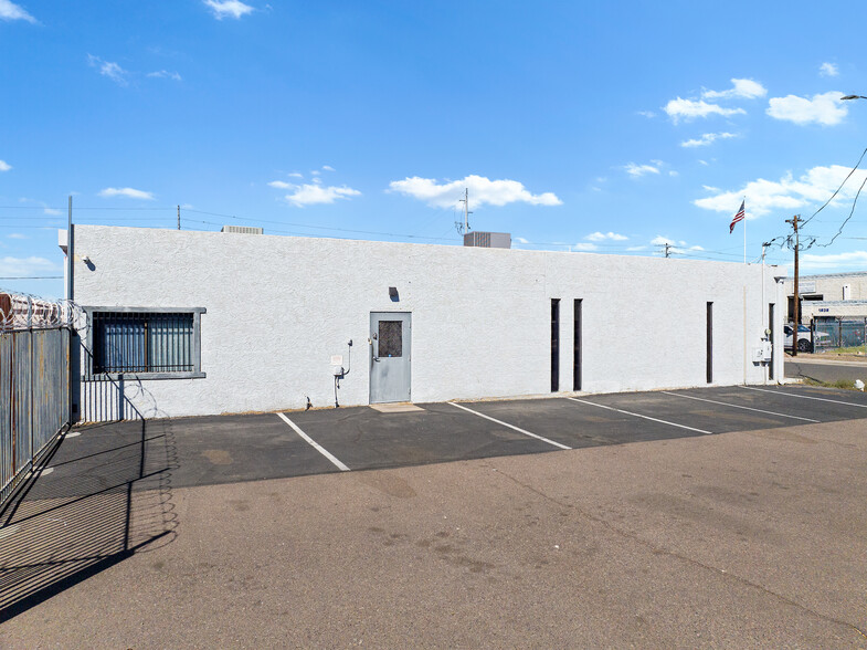 601 S 19th Ave, Phoenix, AZ for lease - Building Photo - Image 2 of 6