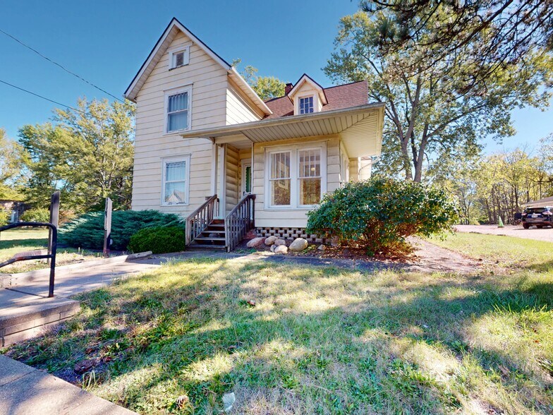 4725 S Massillon Rd, Green, OH à vendre - Photo du bâtiment - Image 2 de 6