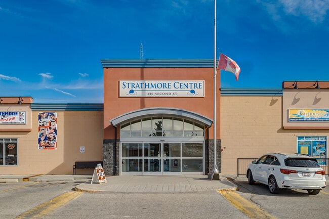 More details for 320 2nd St, Strathmore, AB - Multiple Space Uses for Lease