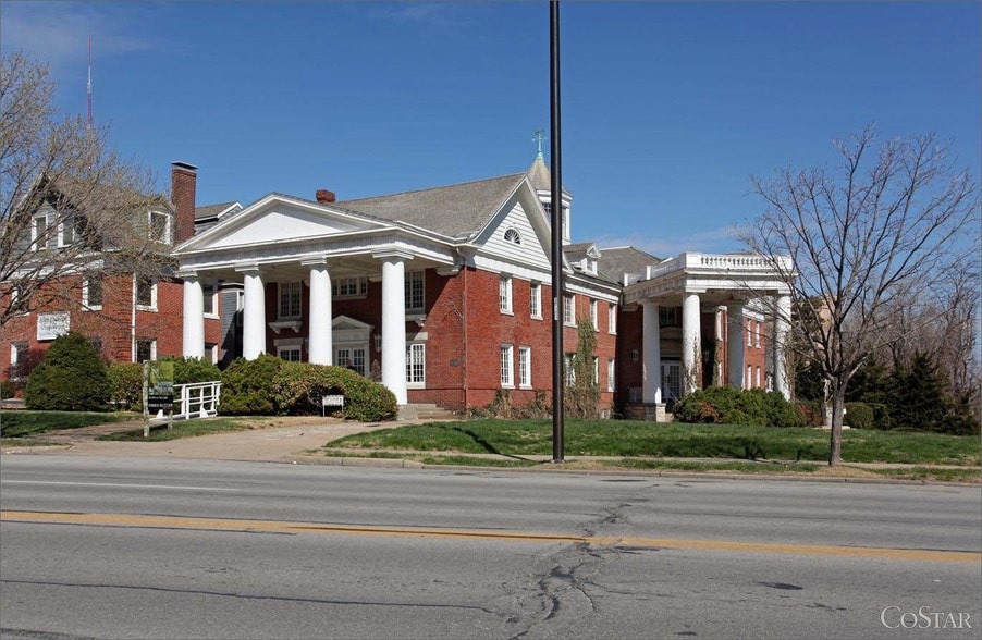 204 W Linwood Blvd & 3165 Wyandotte St portfolio of 2 properties for sale on LoopNet.ca - Building Photo - Image 1 of 6