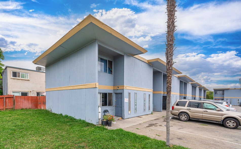 4304 Manchester Ave, Stockton, CA for sale - Building Photo - Image 3 of 22