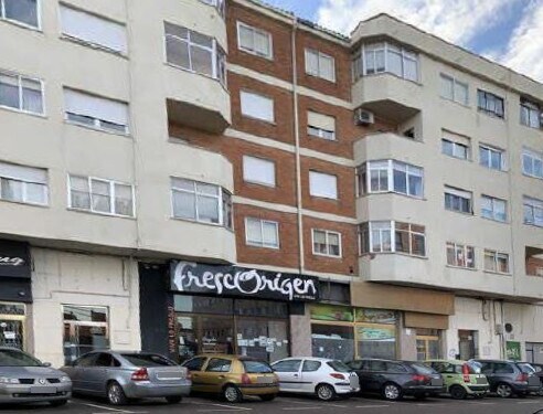 Multifamily in Zamora, Zamora for sale Primary Photo- Image 1 of 2