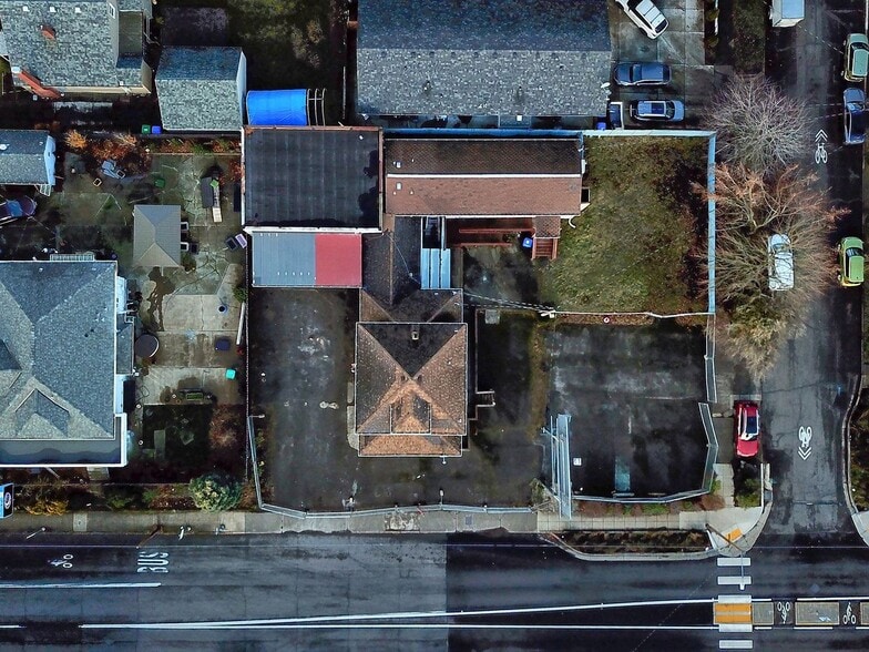 8523 SE Stark St, Portland, OR à vendre - Photo du bâtiment - Image 2 de 9