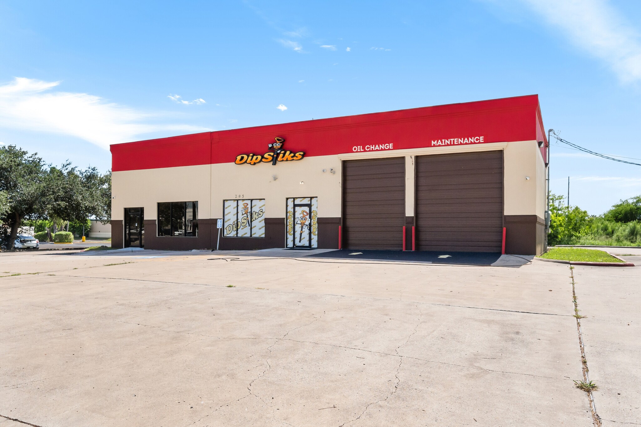 205 N Loop 499, Harlingen, TX à vendre Photo du bâtiment- Image 1 de 24