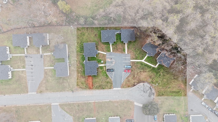 2225 Alma Ct, Charlotte, NC for sale - Primary Photo - Image 1 of 9