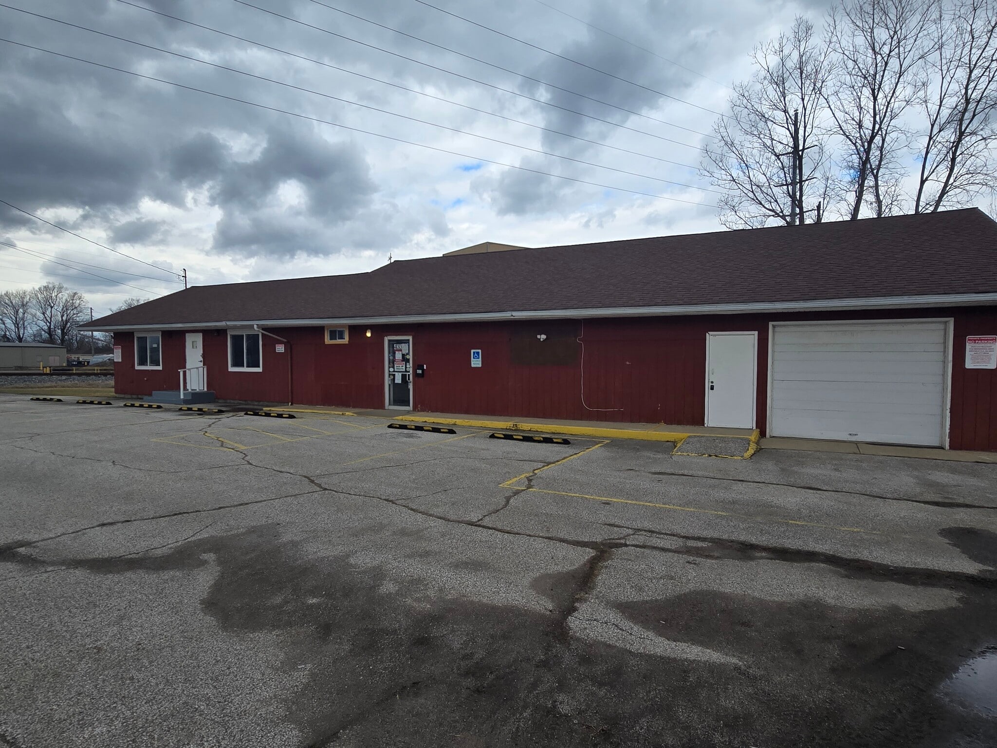 433 Oberlin Rd, Elyria, OH for sale Primary Photo- Image 1 of 12