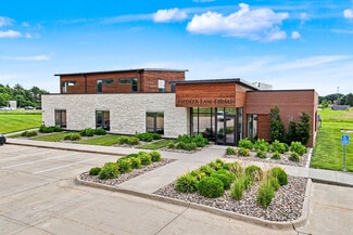 Plus de détails pour 8831 Windsor Pky, Johnston, IA - Bureau à vendre