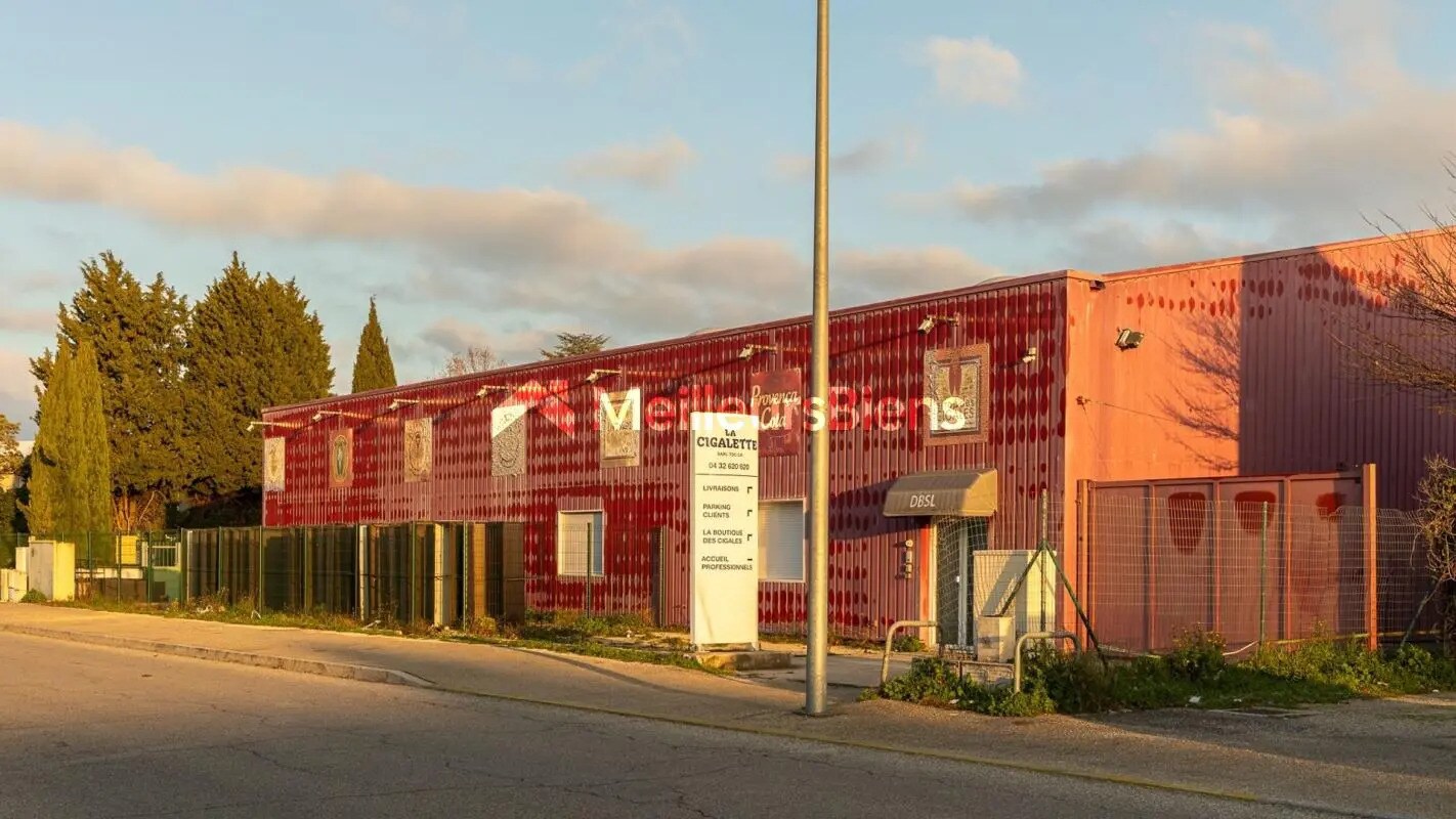 Local d'activités dans Avignon à vendre Photo principale- Image 1 de 10