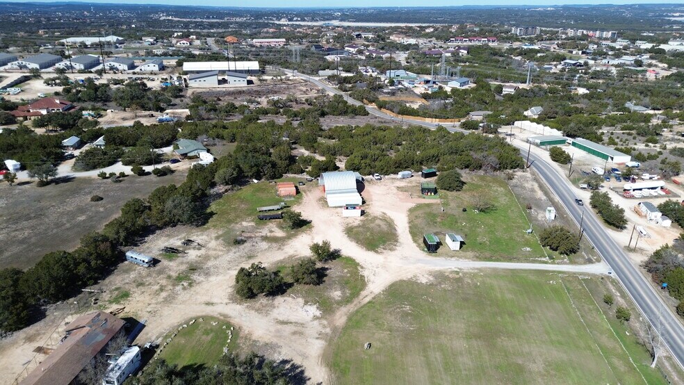 15117 Debba Dr, Austin, TX à louer - Photo du bâtiment - Image 2 de 9