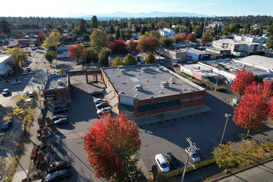 9400-9456 16th Ave SW, Seattle, WA à louer - Photo du bâtiment - Image 2 de 3