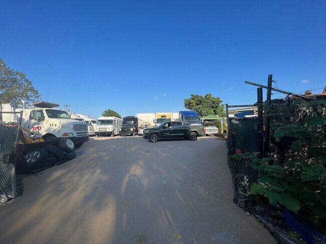 More details for 16951 NW 4th Ave, North Miami Beach, FL - Land for Sale