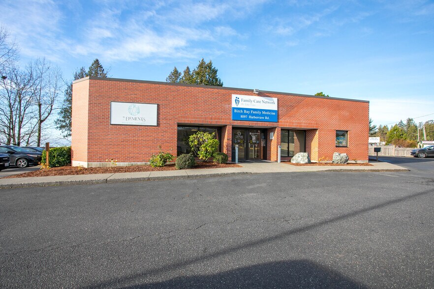 8097 Harborview Rd, Blaine, WA à vendre - Photo du bâtiment - Image 2 de 21
