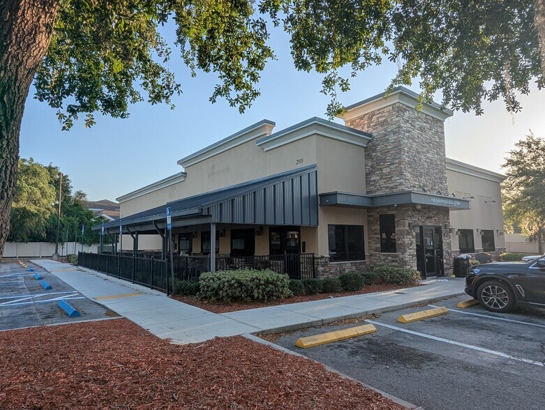 2503 S Kirkman Rd, Orlando, FL à louer - Photo du bâtiment - Image 2 de 5