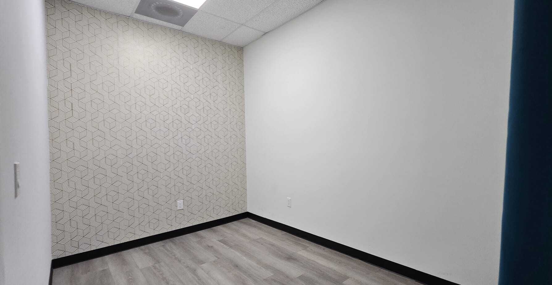 10018-10146 W Oakland Park Blvd, Sunrise, FL for lease Interior Photo- Image 1 of 2