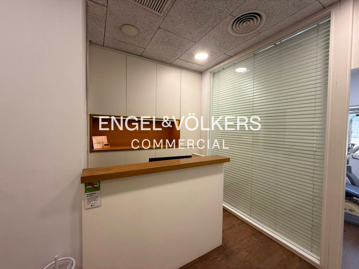 Avinguda de la Torre Blanca, 2, Sant Cugat del Vallès, BAR 08172 - Unit A8 -  - Interior Photo - Image 2 of 7