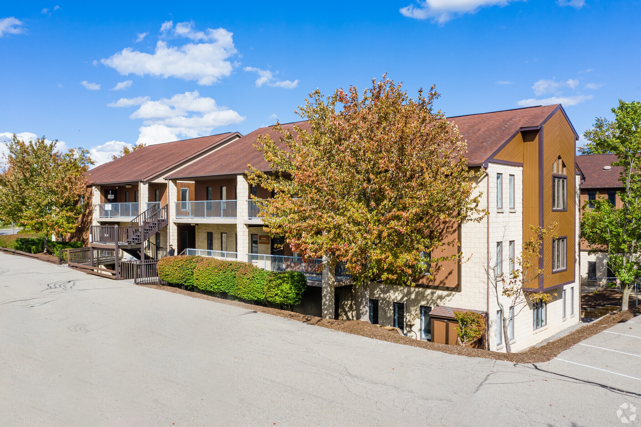 101 N Meadows Dr, Wexford, PA for lease Building Photo- Image 1 of 29