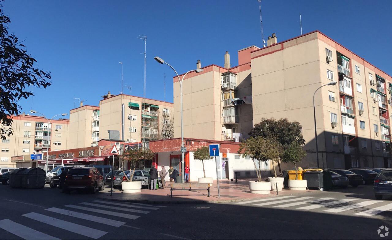 Retail in Alcalá De Henares, MAD for sale Building Photo- Image 1 of 3