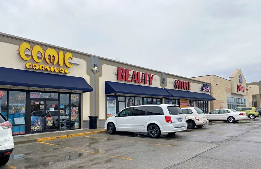 7225-7235 N Keystone Ave, Indianapolis, IN for lease - Building Photo - Image 3 of 6