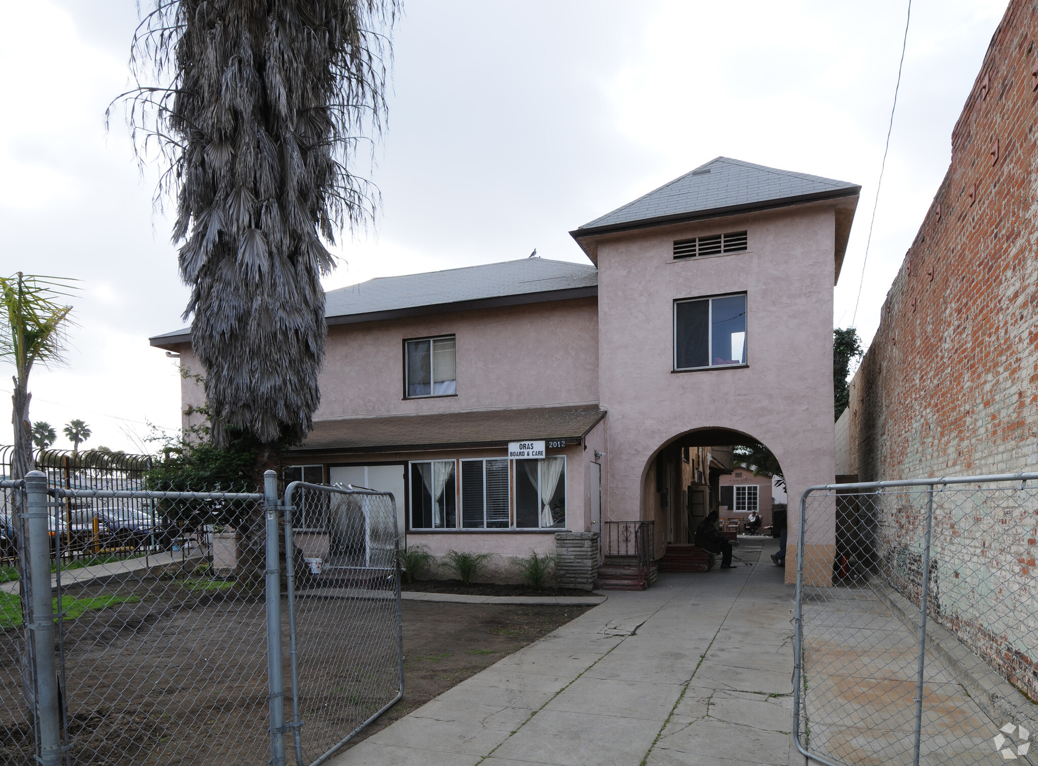 2012 W Washington Blvd, Los Angeles, CA for sale Primary Photo- Image 1 of 1