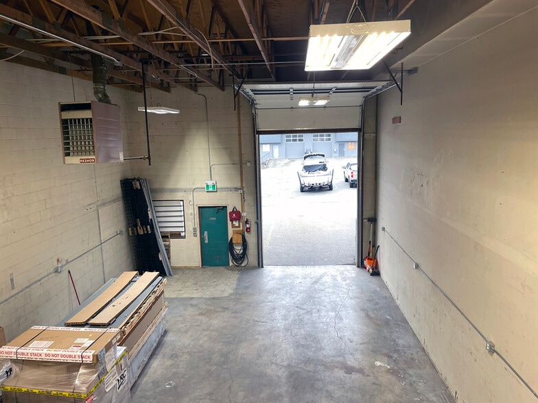 33733 King Rd, Abbotsford, BC à vendre - Photo intérieure - Image 2 de 6