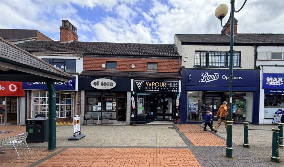 Commerce de détail dans 101A High St, Scunthorpe à louer - Photo du bâtiment - Image 2 de 6