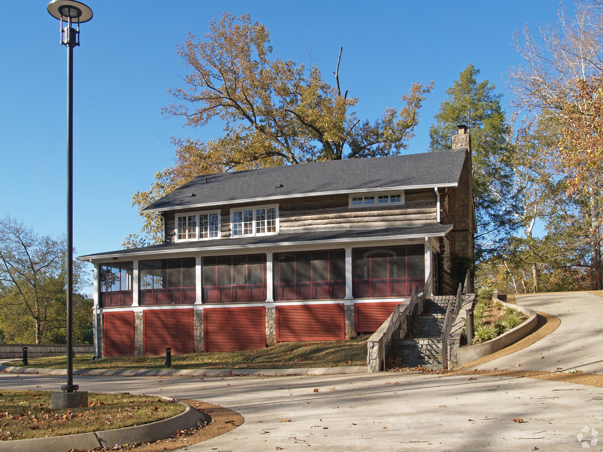 661 Dunbar Cave Rd, Clarksville, TN for sale Primary Photo- Image 1 of 1