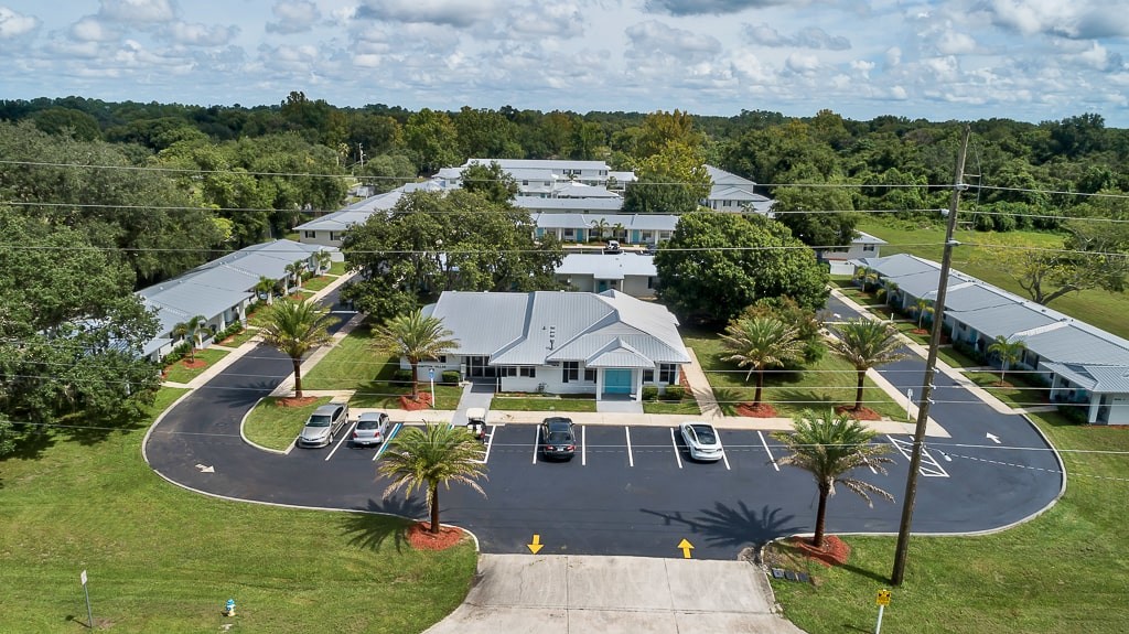 1515 Lincoln Ave, Mount Dora, FL for sale Building Photo- Image 1 of 1