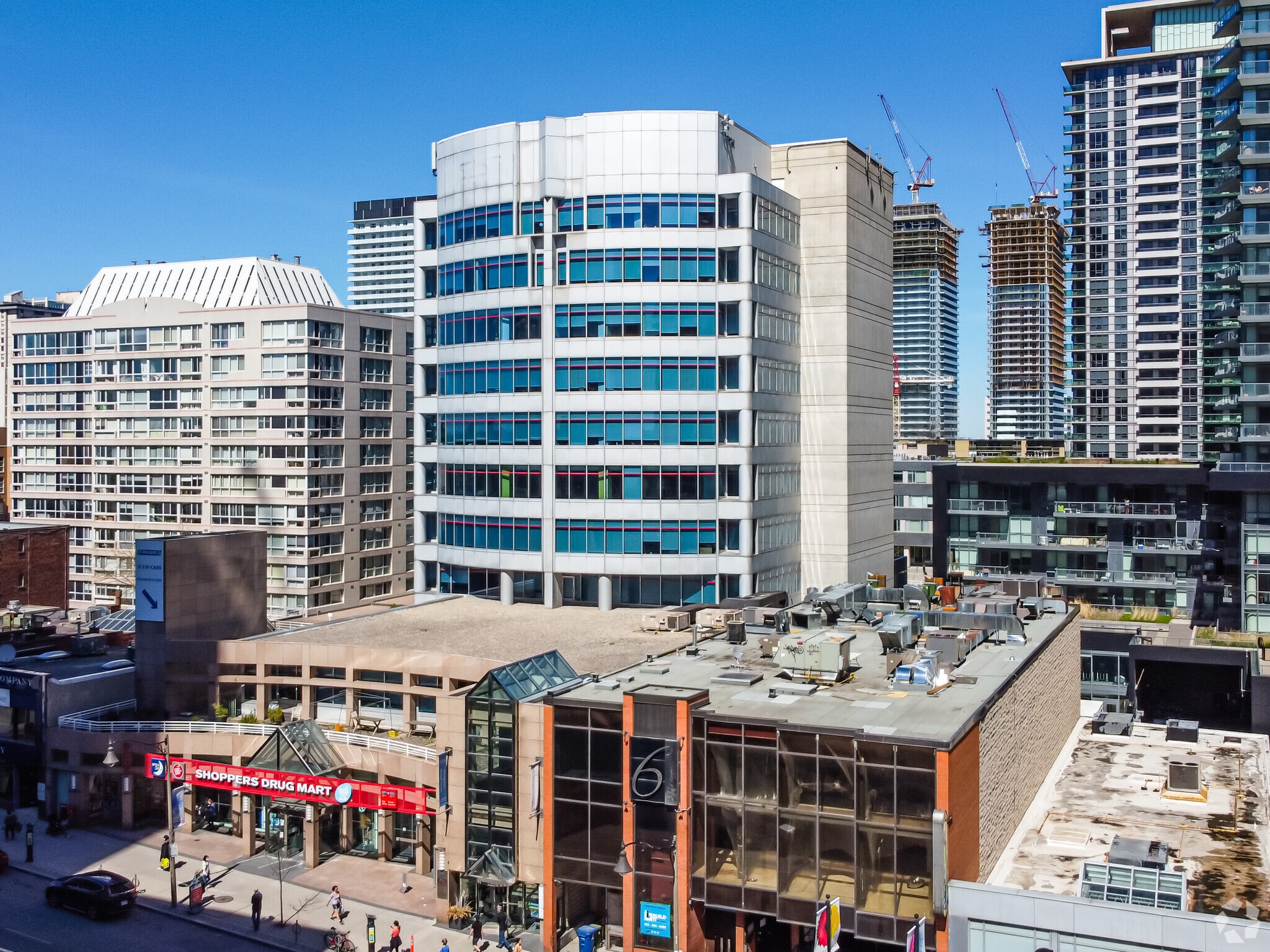 2345 Yonge St, Toronto, ON for lease Primary Photo- Image 1 of 6