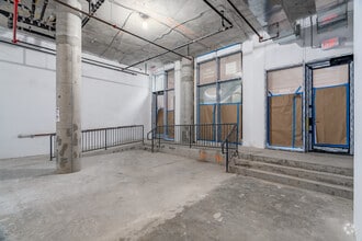 2360 Bedford Ave, Brooklyn, NY à louer Photo intérieure- Image 2 de 5