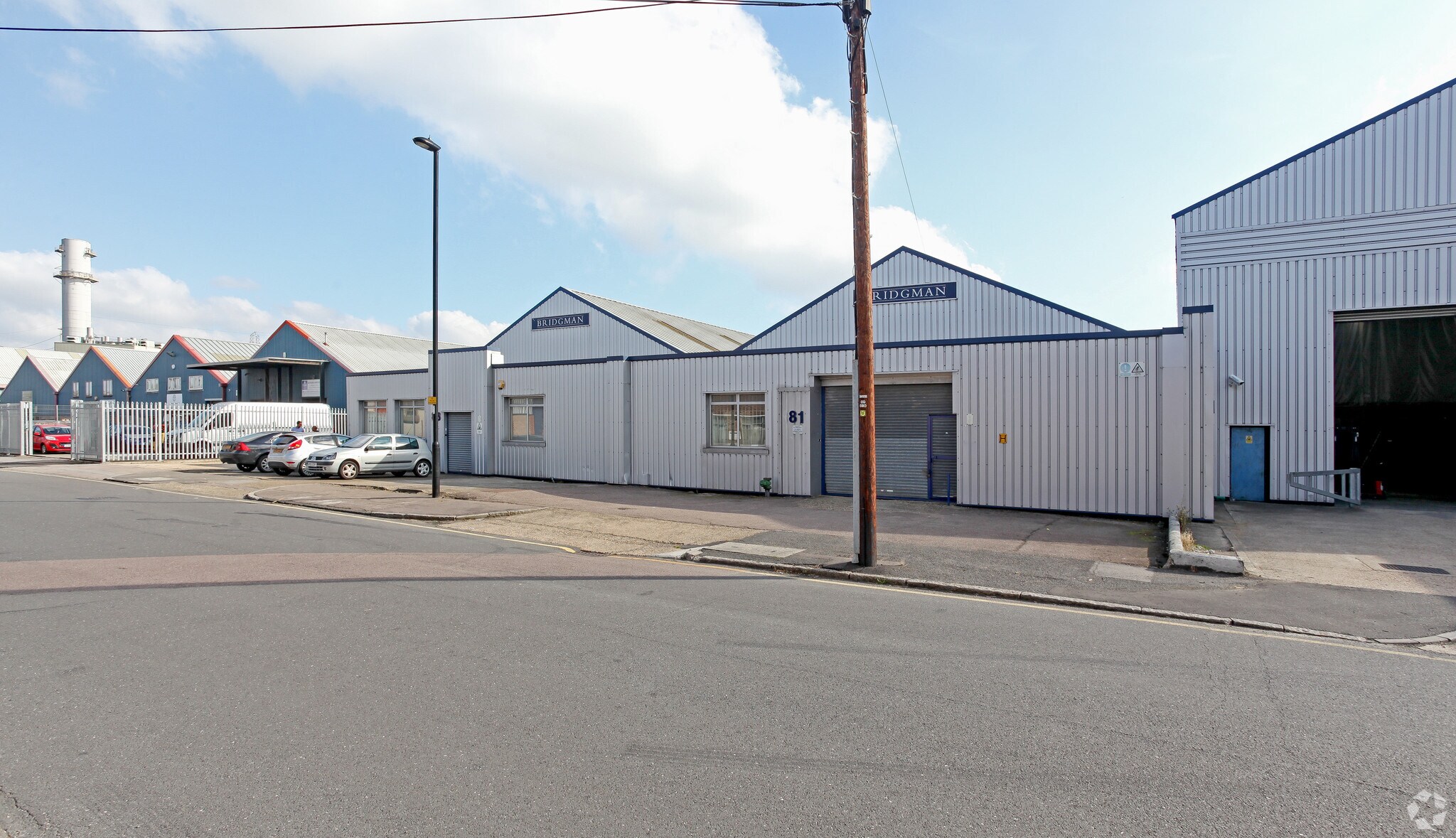 81-83 Lockfield Ave, Enfield à vendre Photo principale- Image 1 de 3