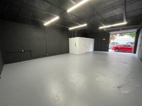 14605 49th St N, Clearwater, FL à louer Photo intérieure- Image 2 de 6