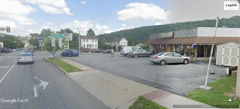 514 Blair, Hollidaysburg, PA for lease - Building Photo - Image 3 of 9