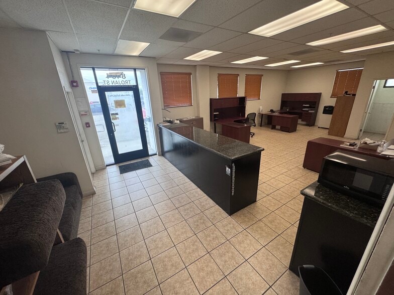 8454 Trojan St, Pico Rivera, CA for lease - Building Photo - Image 2 of 17