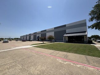 Plus de détails pour 2140 N Redbud Blvd, McKinney, TX - Industriel à louer