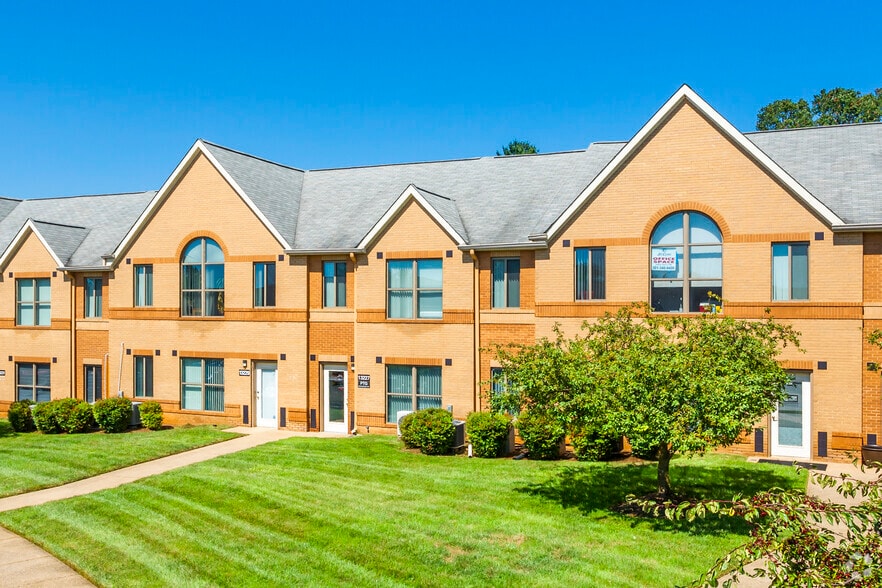 2-12 Executive Park Ct, Germantown, MD à louer - Photo du bâtiment - Image 2 de 48