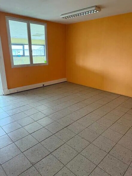 Flex dans Trévoux à louer - Photo intérieure - Image 3 de 7