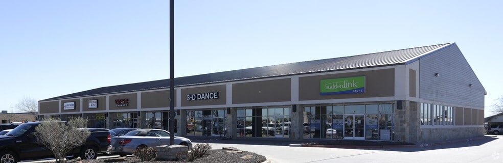 26772 US Hwy 380 E, Little Elm, TX à louer - Photo du bâtiment - Image 2 de 4