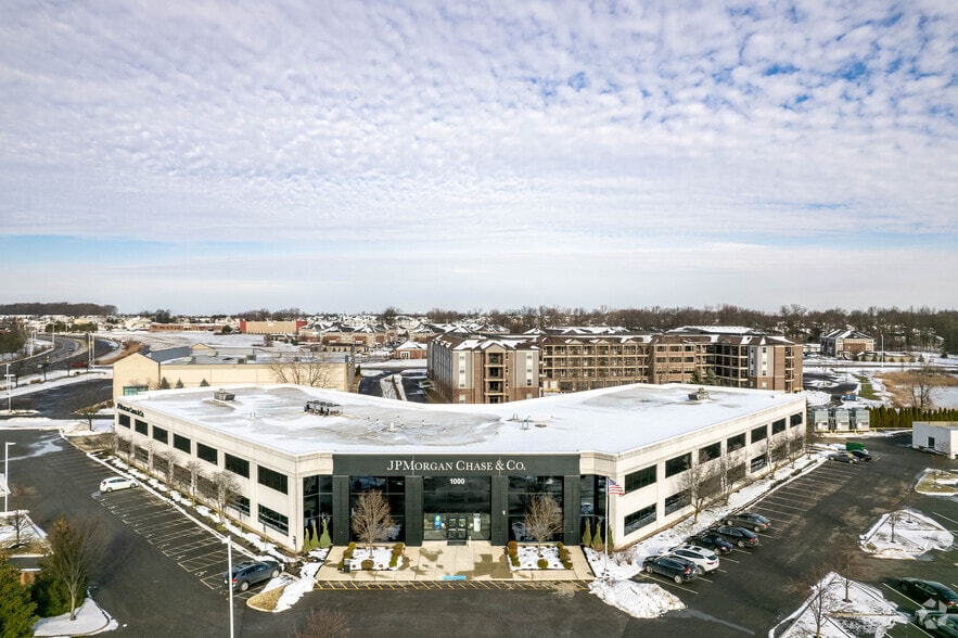 1000 Polaris Pky, Columbus, OH for sale - Building Photo - Image 2 of 4
