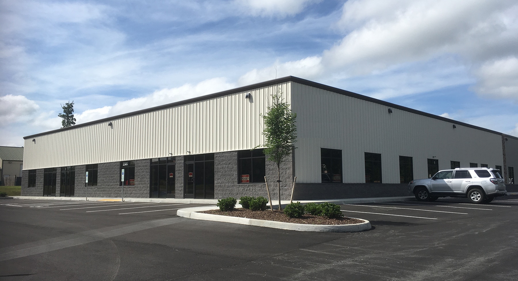 2305 Commerce Center Dr, Rockville, VA à louer Photo du bâtiment- Image 1 de 3