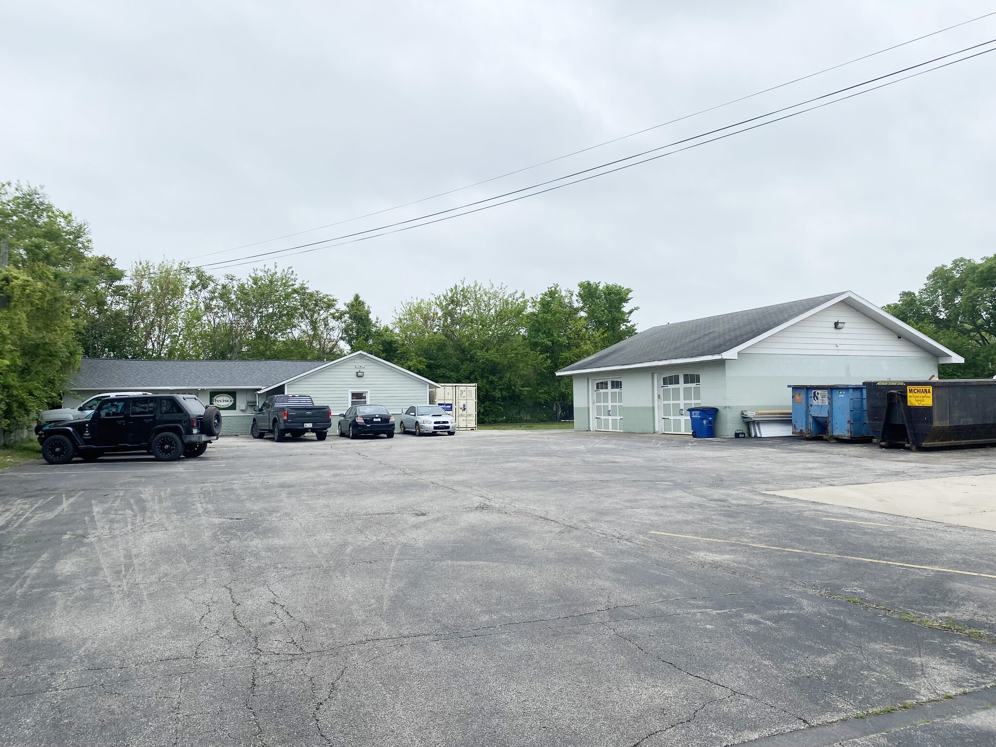 2110 N Merrifield Ave, Mishawaka, IN for sale Building Photo- Image 1 of 1