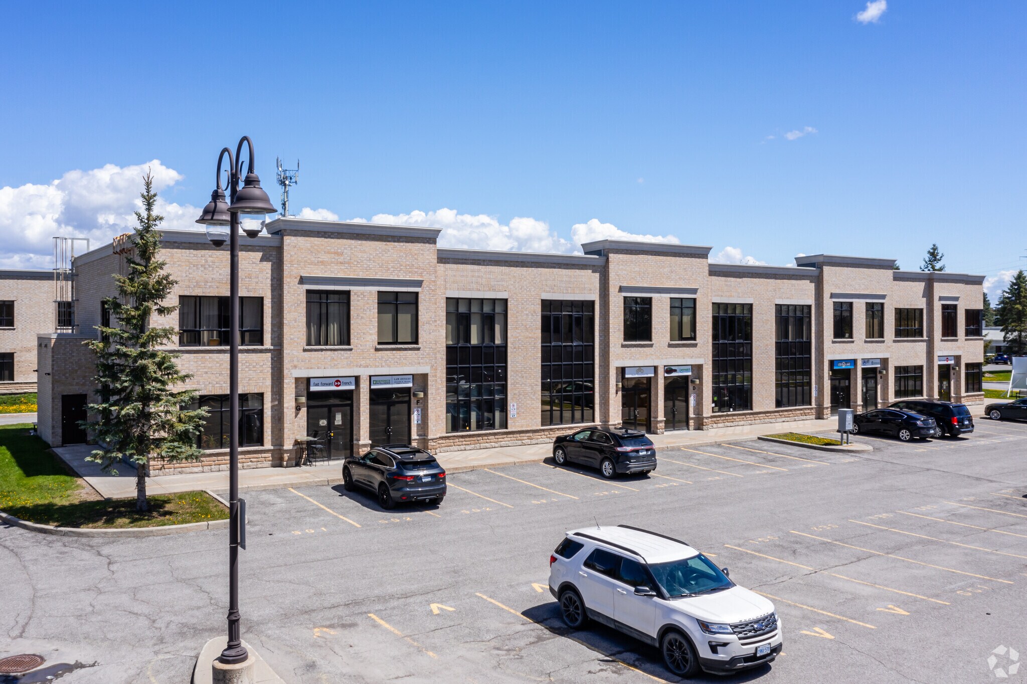 150 Terence Matthews Cres, Ottawa, ON for sale Primary Photo- Image 1 of 1